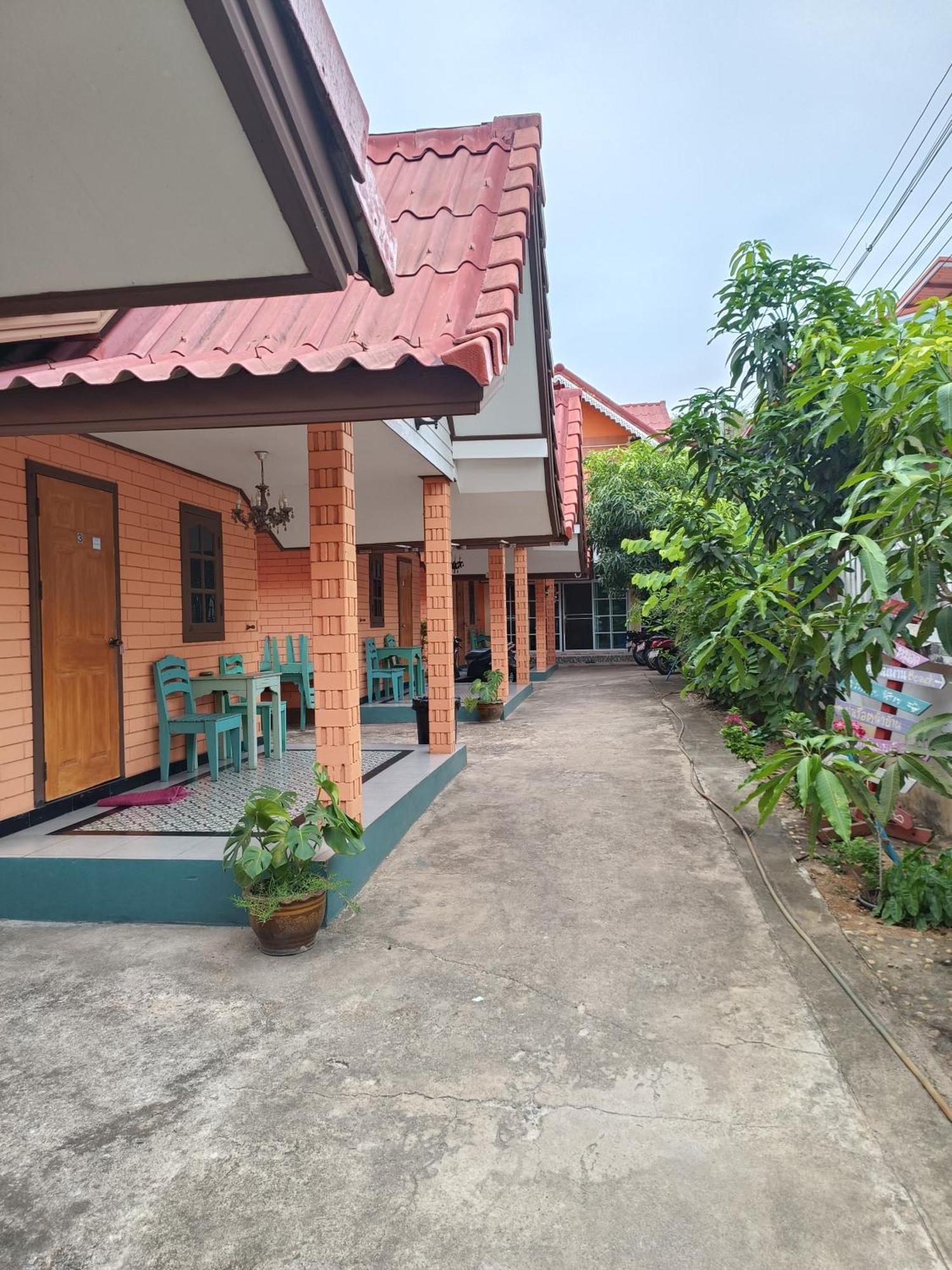 คิวทอง บังกะโล Ko Lan Eksteriør bilde